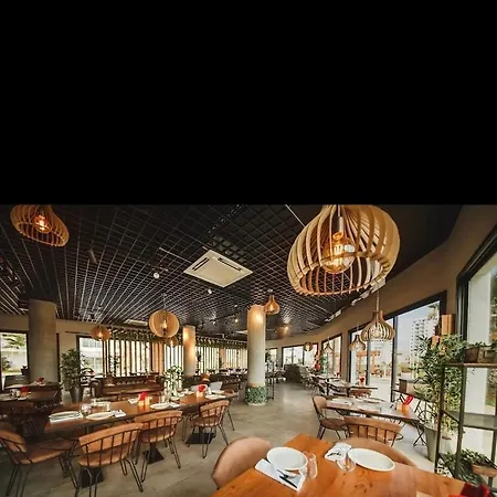 아파트 Caesar Long